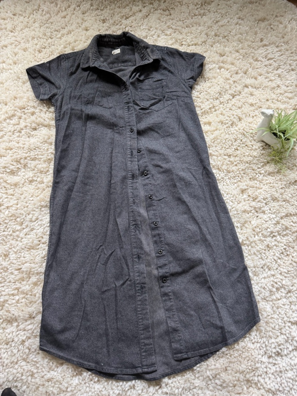 Women's unique Portland button down full size Charcoal Button-Front Maxi Dress - Picture 4 of 6